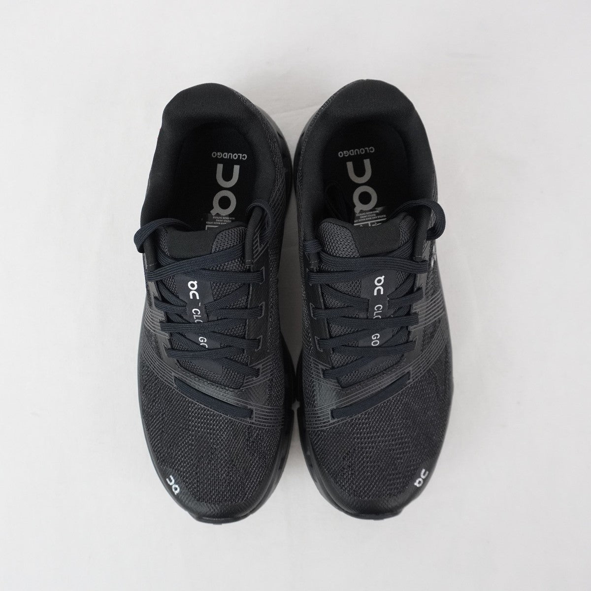 On CloudGo ‘Triple Black’ Women’s