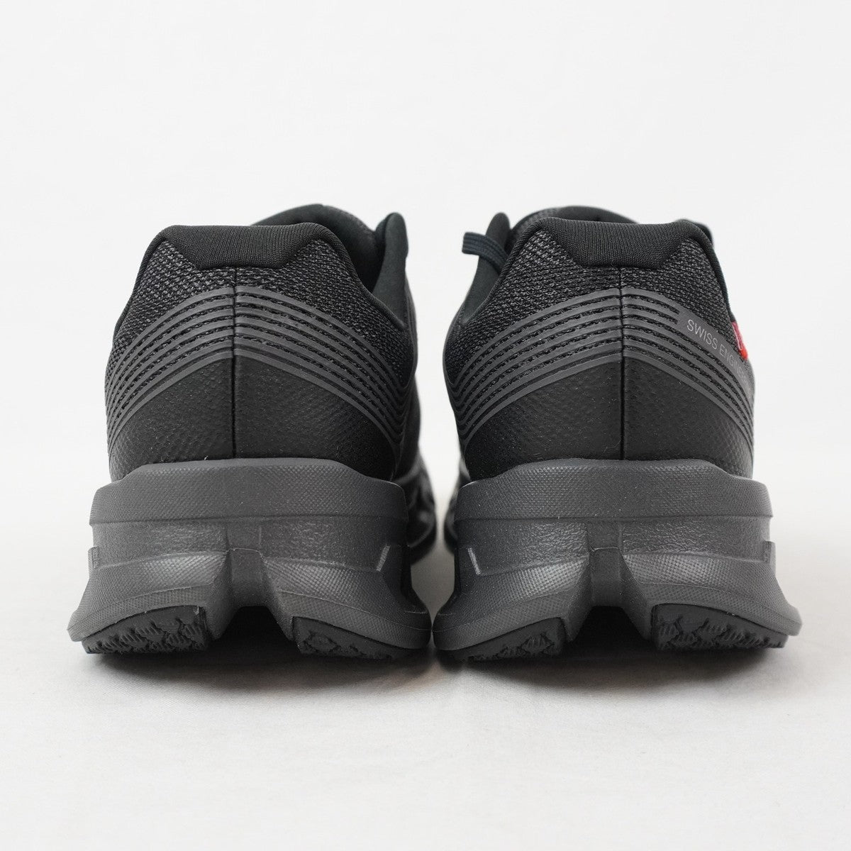 On CloudGo ‘Triple Black’ Women’s