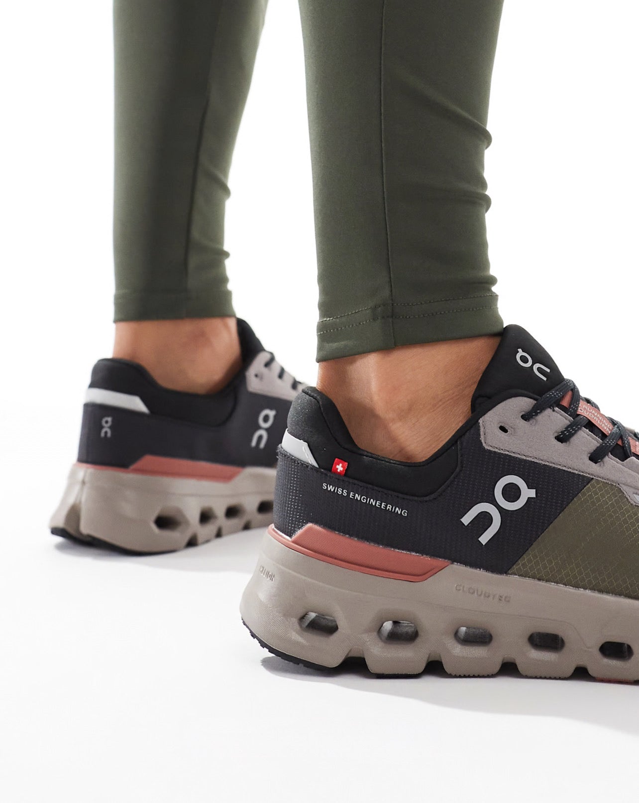 On Cloudrunner Waterproof Women’s