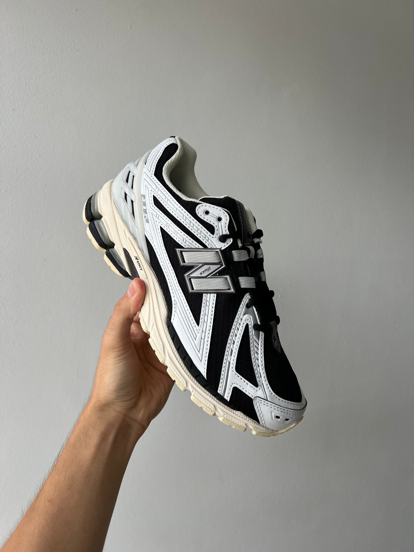 New Balance 1906R Sample Men’s