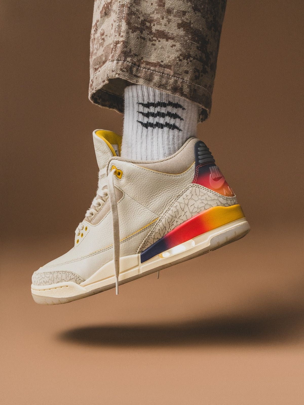 Nike Air Jordan 3 x J Balvin ‘Medellin Sunset’ Men’s