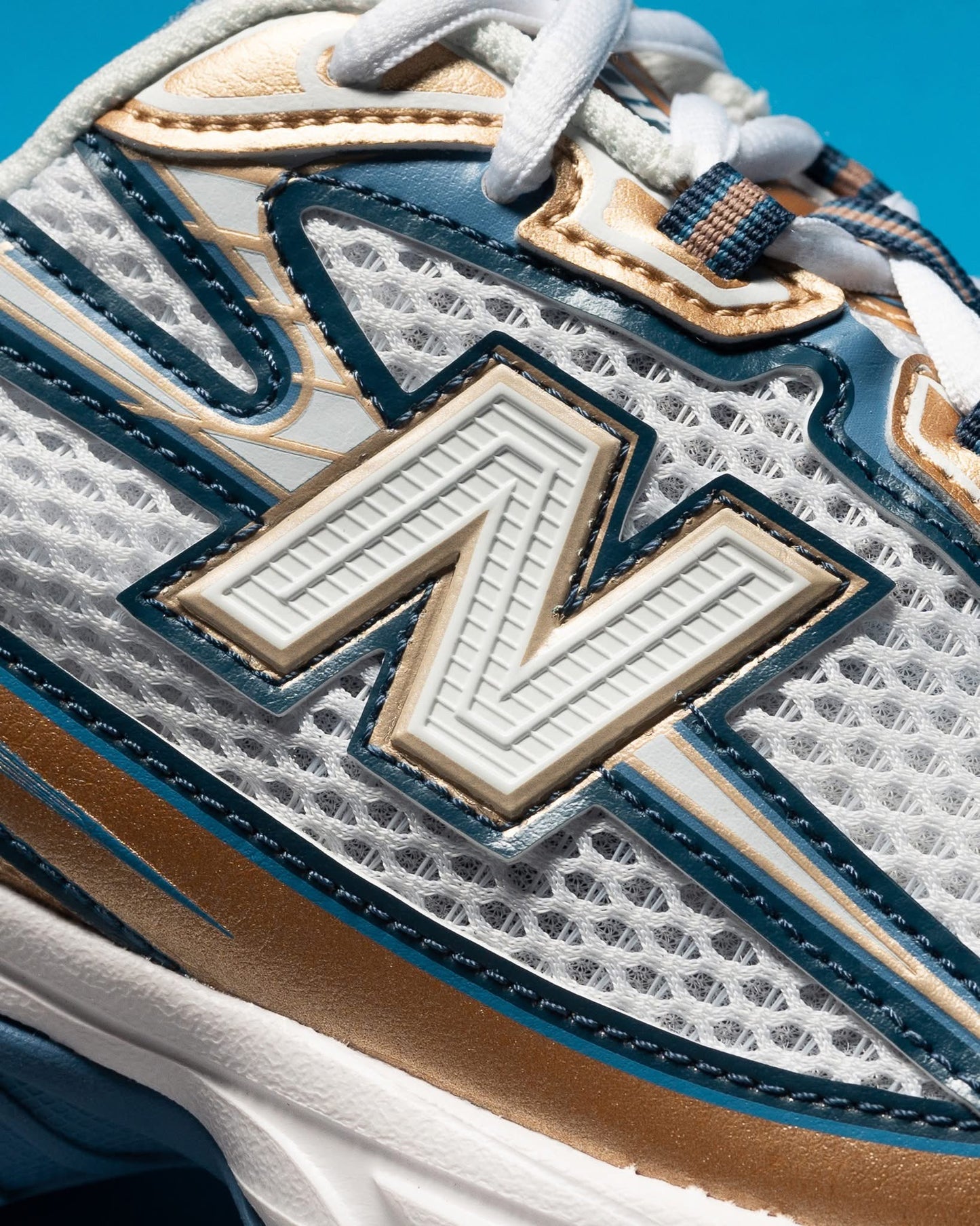 New Balance 740 Women’s