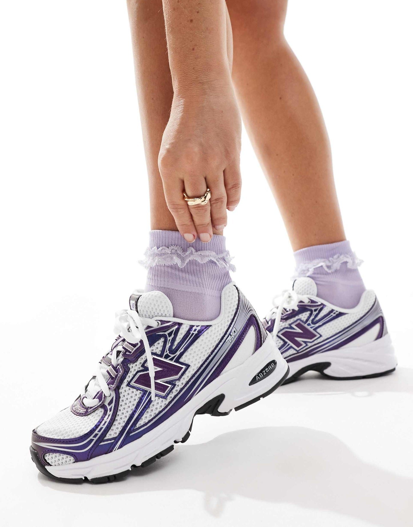 New Balance 740 Women’s