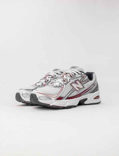 New Balance 740 Women’s