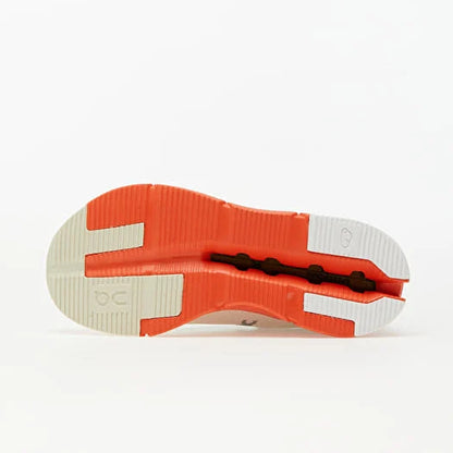 On Cloudnova Women’s