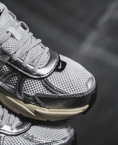 Nike V2K “Metallic Silver” Women’s