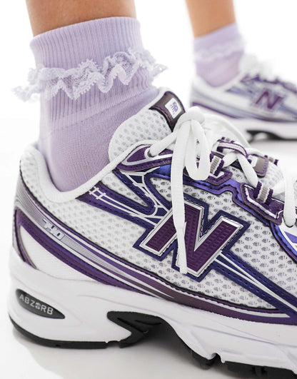 New Balance 740 Women’s