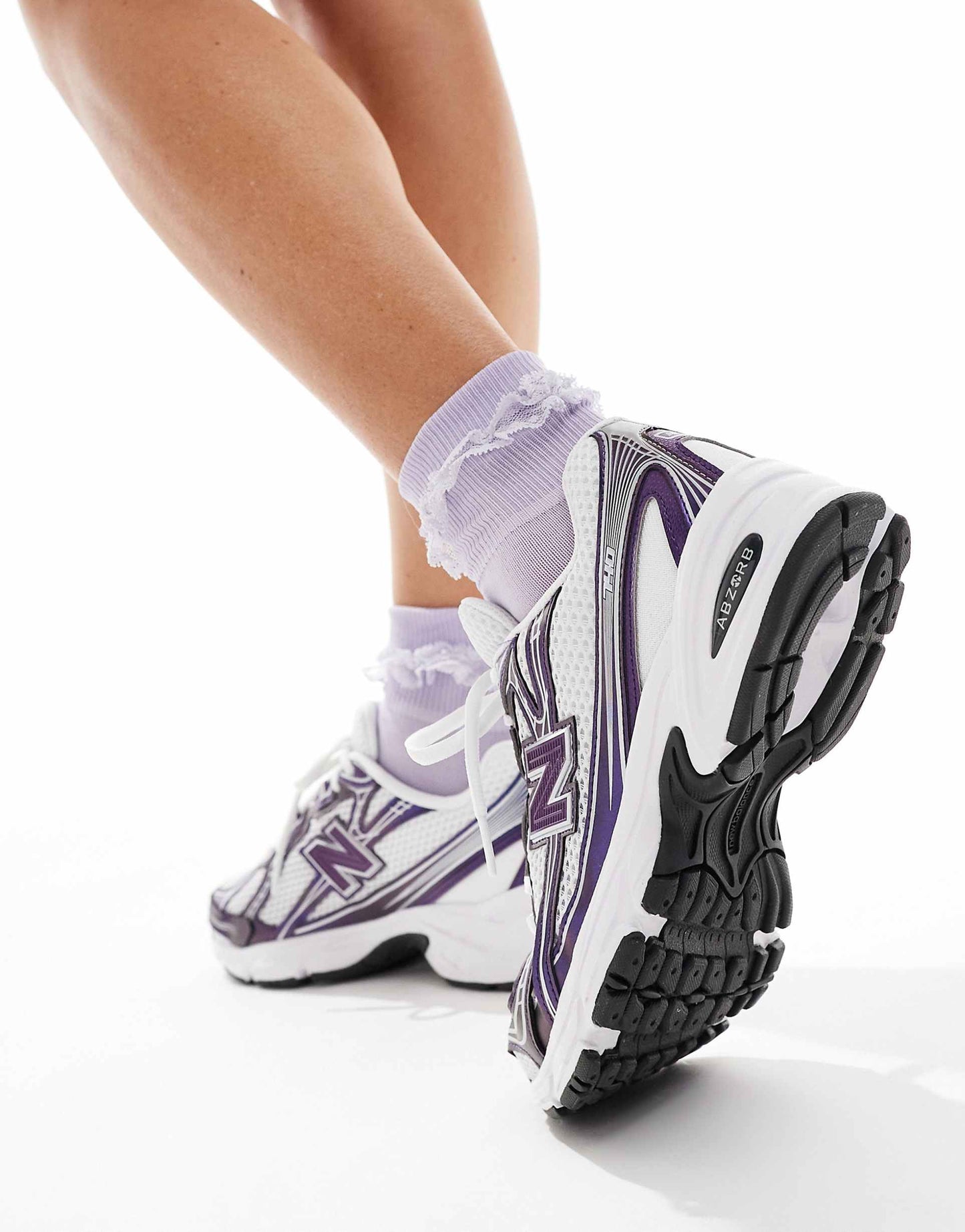 New Balance 740 Women’s