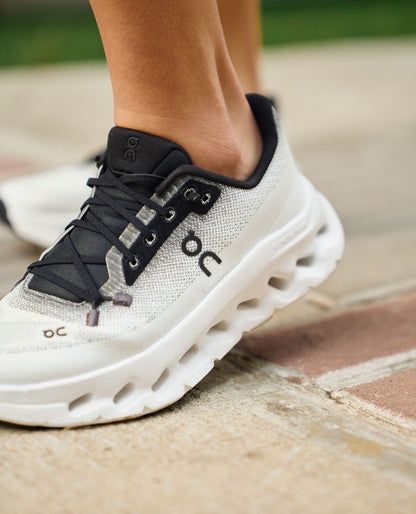 On Cloudtilt Women’s